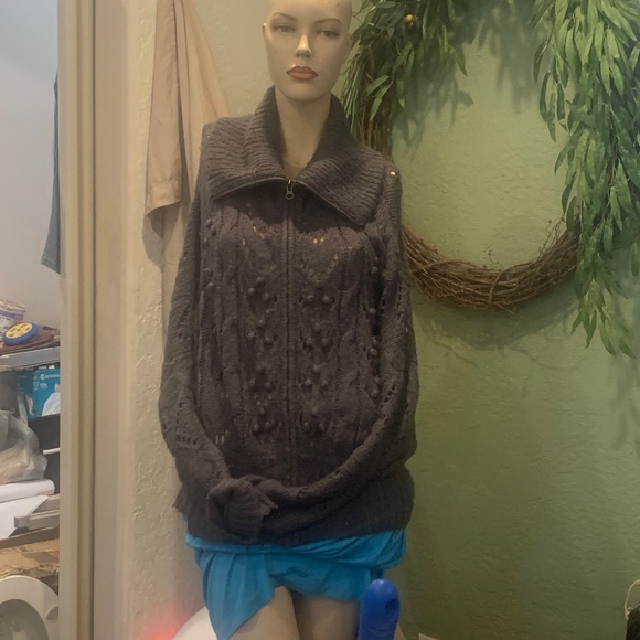 Frenchi Zip up knit sweater - Picture 2 of 4